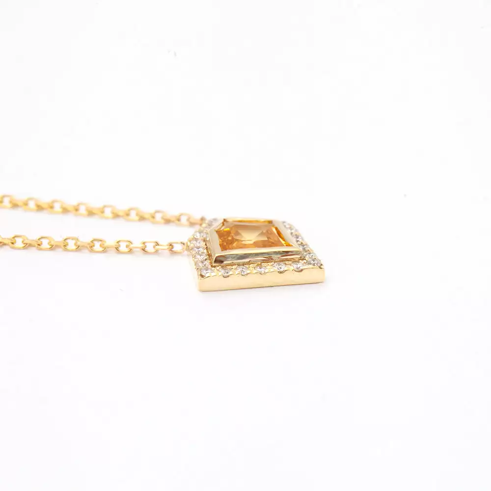 0.70 ct Apricot Grande Mosaic Shape Necklace