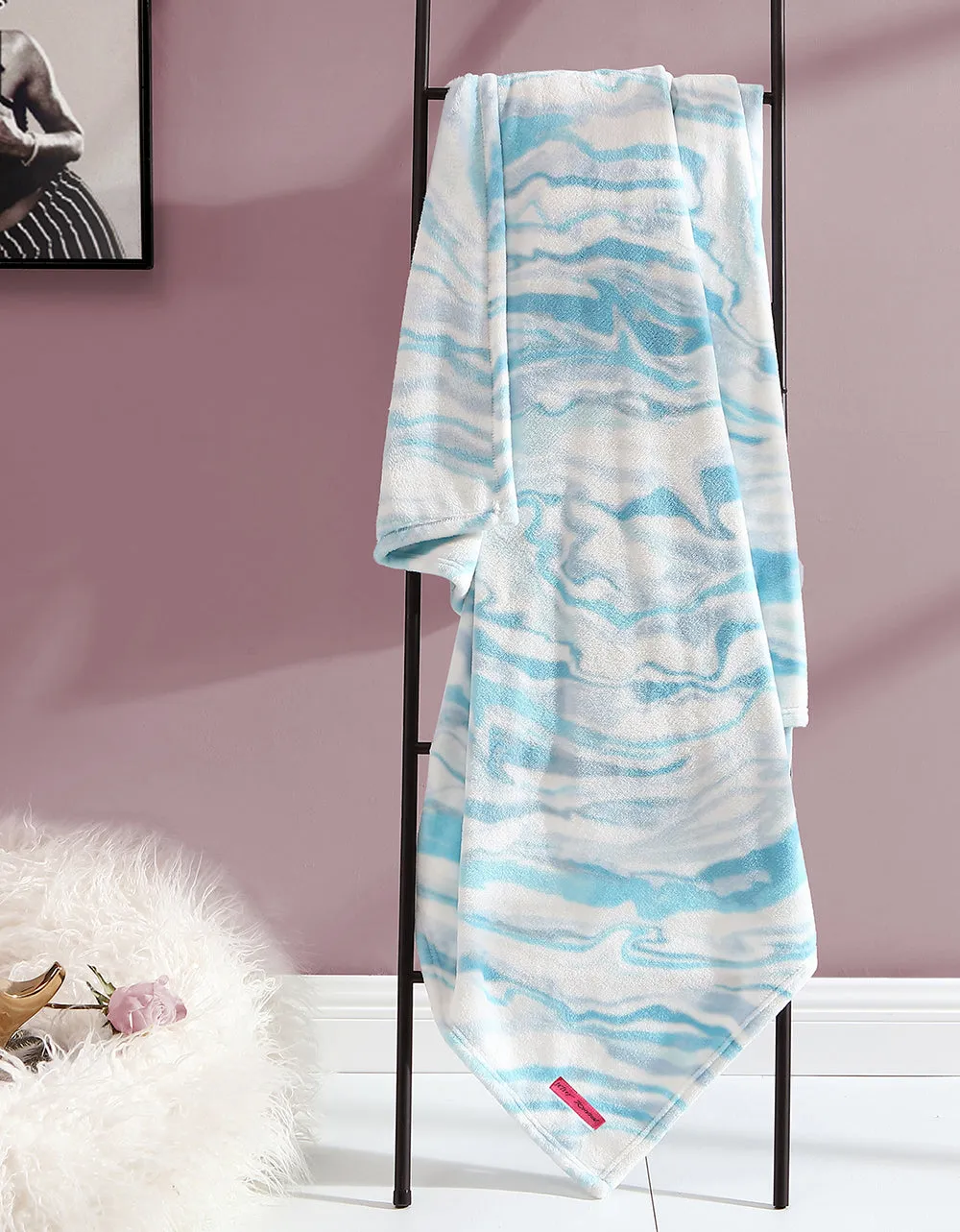 BETSEYS MARBLE BLUE THROW BLANKET MULTI