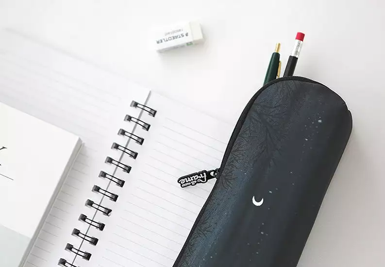 Black Moon night Graphic Pencil Cases Stationery Zipper School 19cm Office organizers cosmetic pouch