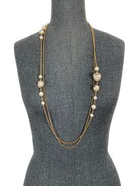 Chanel CC Logo Classic Faux Pearl Chain Link Double Wrap Necklace