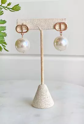 Easy To Love Pearl Earrings