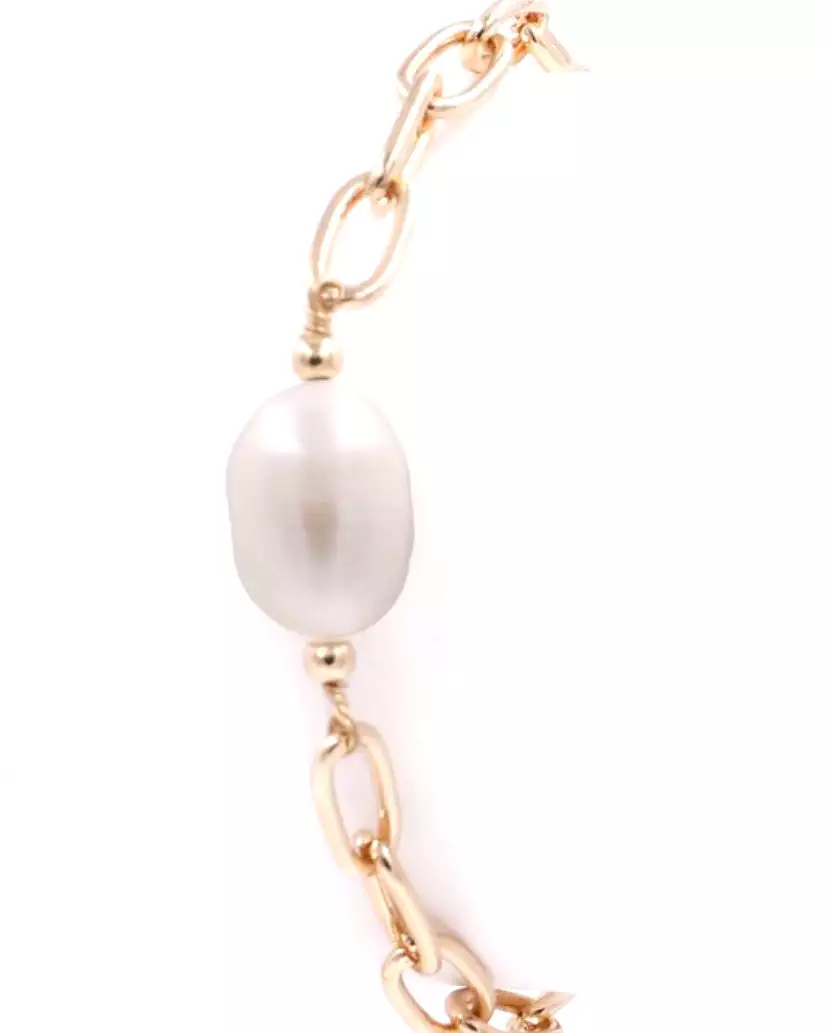 Gold Bracelet with Pearl