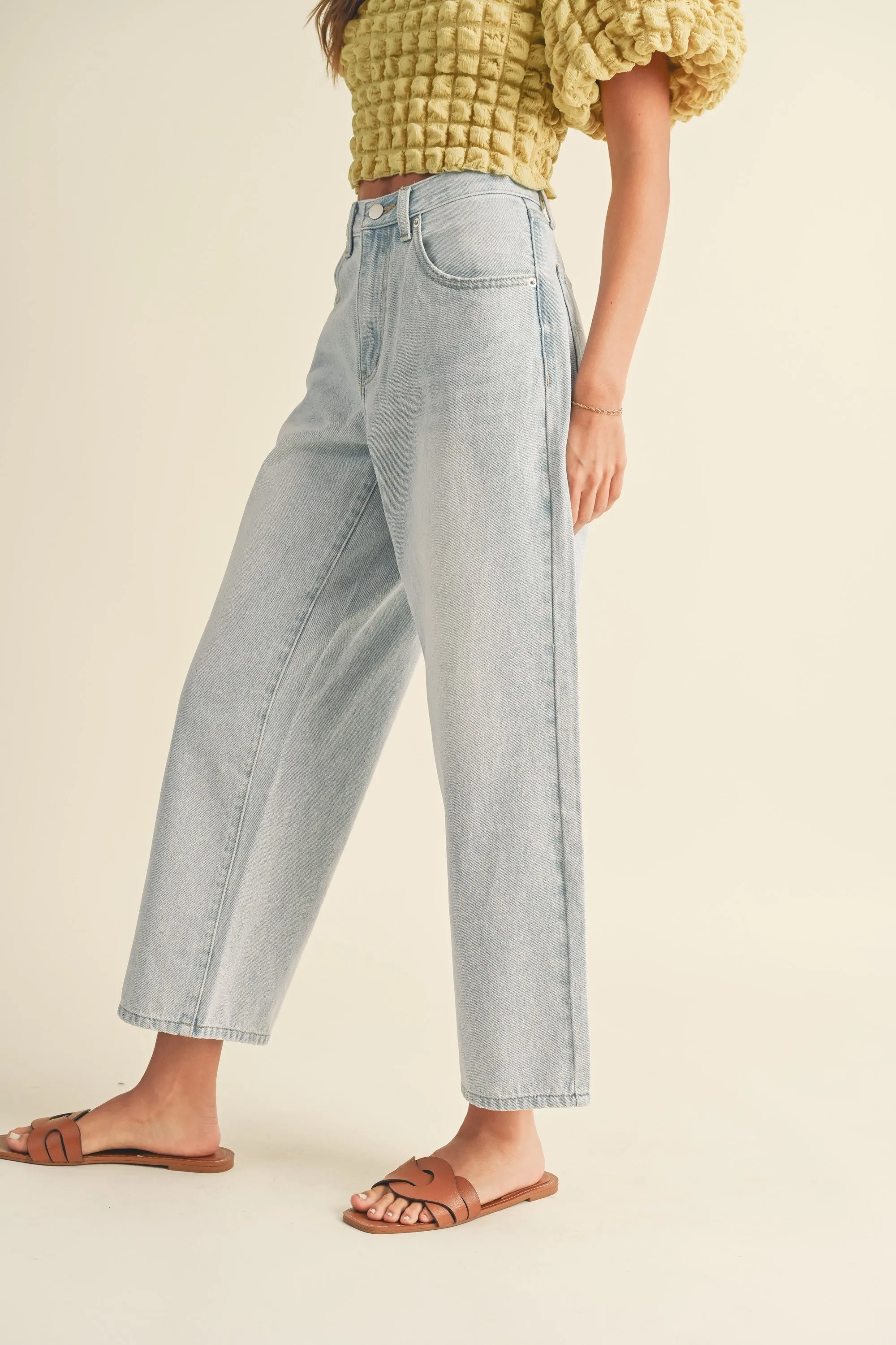 Light Barrel Denim Pants