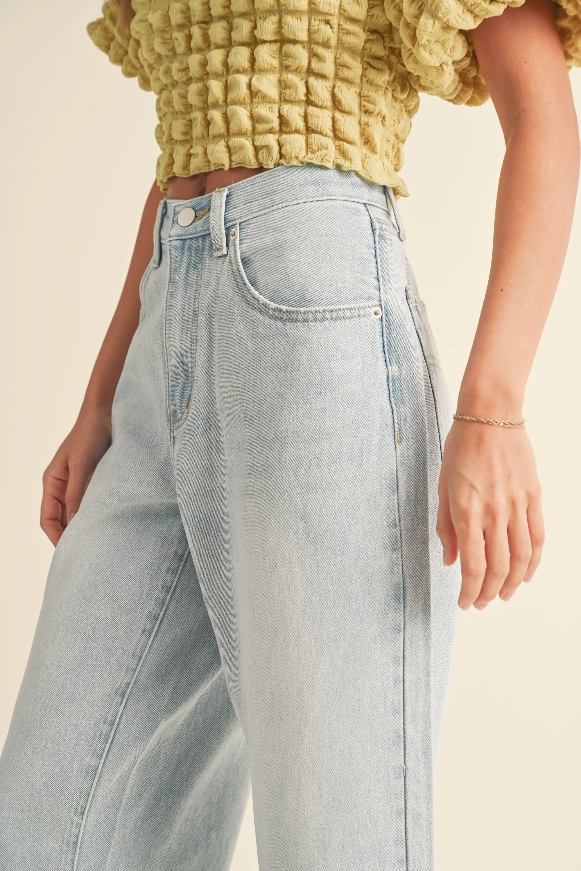 Light Barrel Denim Pants