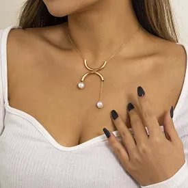 Women's Simple Faux Pearl Semicircle Pendant Necklaces